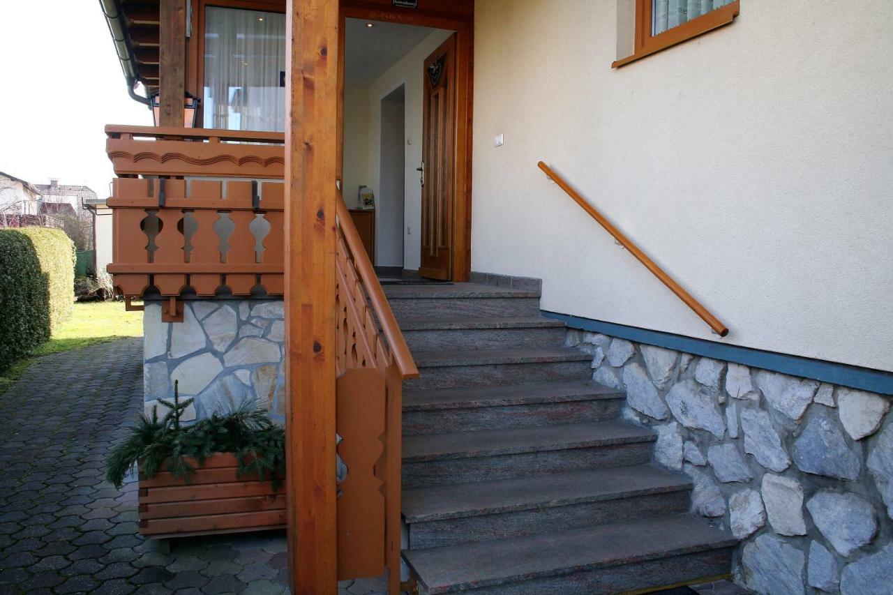 Gastehaus Sapetschnig Apartamento Faak am See Exterior foto