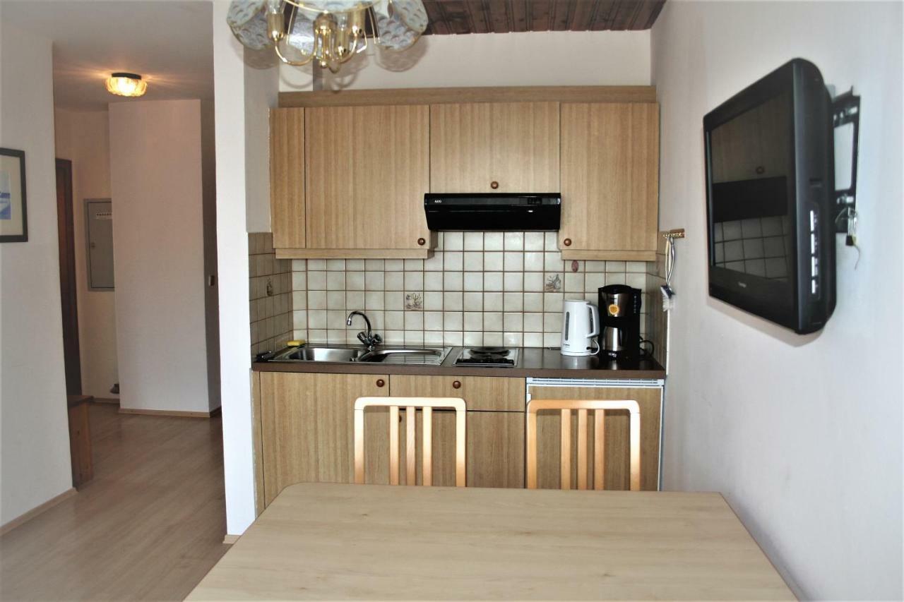 Gastehaus Sapetschnig Apartamento Faak am See Exterior foto